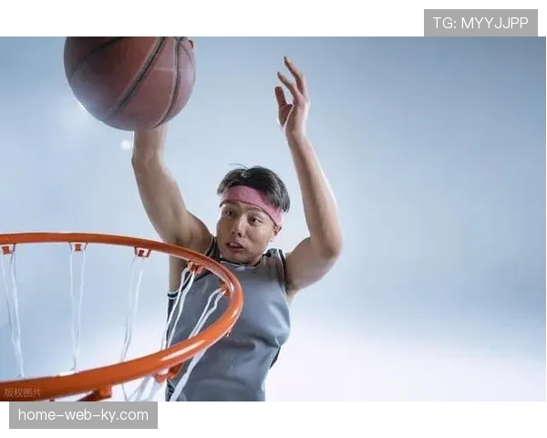 挡拆战术持续进化 针对中锋的针对性战术增多 挡拆战术持续进化 针对中锋的针对性战术增多