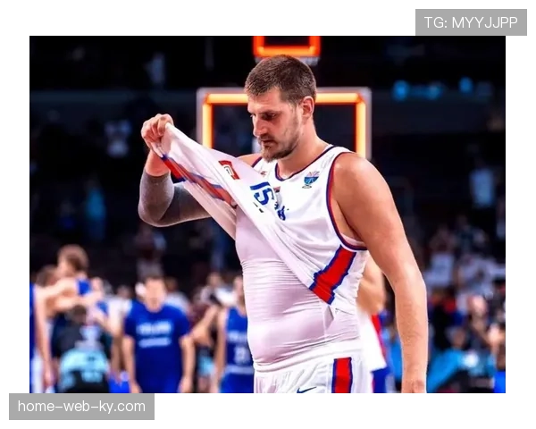 约基奇场均12.9篮板10.9助攻 生涯第三次达成赛季场均三双